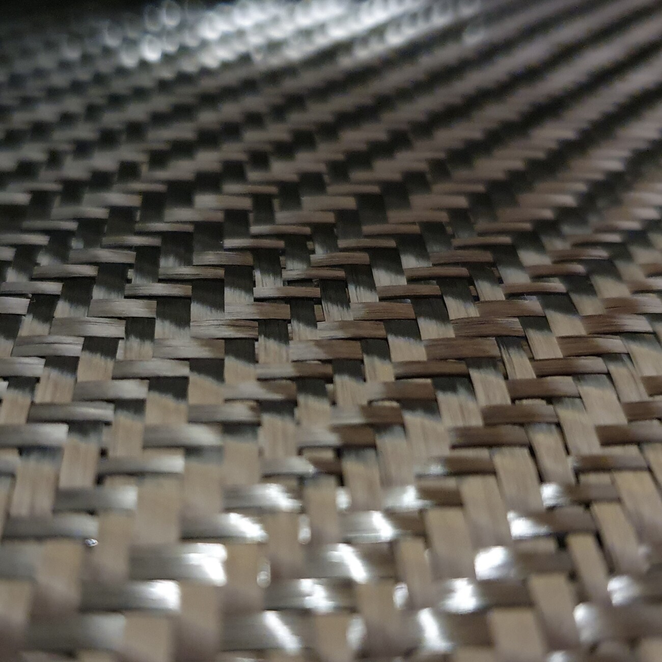 Commercial Grade Carbon Fiber Fabric 2×2 Twill 3k 6oz/203gsm - Composite  Envisions